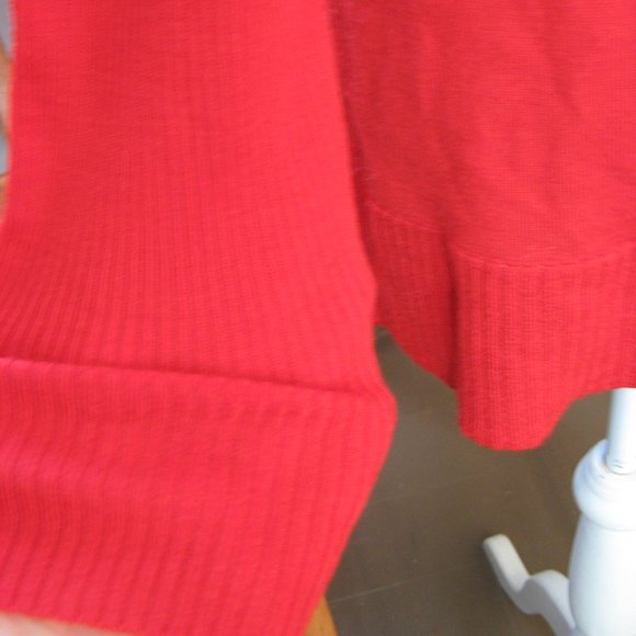 Kenar Red Extra Fine Merino Wool Sweater - Picture 4 of 4